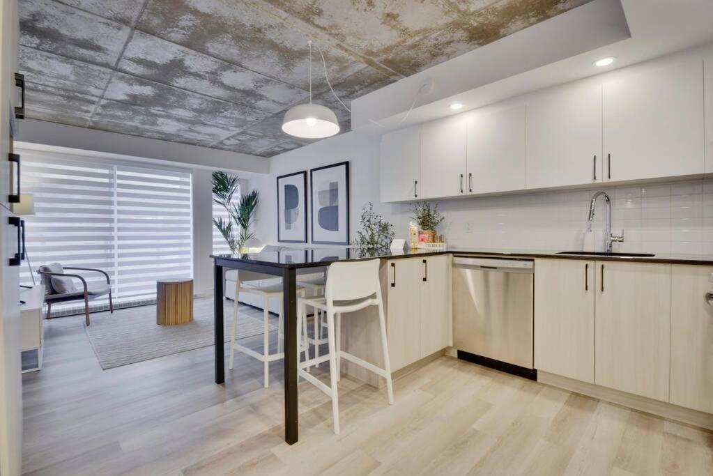 Condo - 305 Piscine Bbq Wifi Quebec City Bagian luar foto